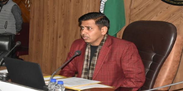 ਡਿਪਟੀ ਕਮਿਸ਼ਨਰ ਵਲੋਂ ਵੱਖ-ਵੱਖ ਵਿਭਾਗਾਂ ਵੱਲੋਂ ਨਸ਼ਿਆਂ ਖਿਲਾਫ਼ ਕੀਤੀ ਜਾ ਰਹੀ ਕਾਰਵਾਈ ਦਾ ਜਾਇਜ਼ਾ