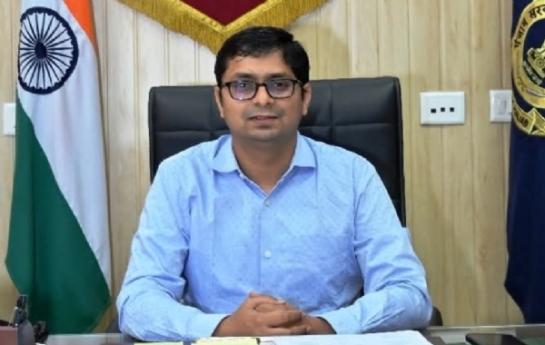 ਡਿਪਟੀ ਕਮਿਸ਼ਨਰ ਵਿਰਾਜ ਐਸ. ਤਿੜਕੇ.