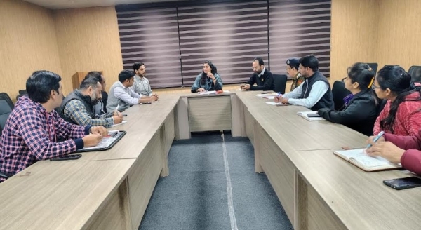 ਜ਼ਿਲ੍ਹਾ ਕਾਨੂੰਨੀ ਸੇਵਾਵਾਂ ਅਥਾਰਟੀ ਫਾਜ਼ਿਲਕਾ ਵੱਲੋਂ ਆਯੋਜਿਤ ਜਾਗਰੂਕਤਾ ਸੈਸ਼ਨ ਦਾ ਦ੍ਰਿਸ਼। ਜ਼ਿਲ੍ਹਾ ਕਾਨੂੰਨੀ ਸੇਵਾਵਾਂ ਅਥਾਰਟੀ ਫਾਜ਼ਿਲਕਾ ਵੱਲੋਂ ਆਯੋਜਿਤ ਜਾਗਰੂਕਤਾ ਸੈਸ਼ਨ ਦਾ ਦ੍ਰਿਸ਼।