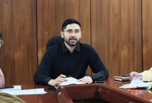 ਜ਼ਿਲ੍ਹਾ ਮੈਜਿਸਟ੍ਰੇਟ ਰੂਪਨਗਰ ਵਰਜੀਤ ਵਾਲੀਆ