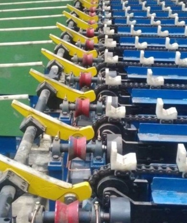 ਪ੍ਰਤੀਕਾਤਮਕ।