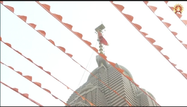 ਮਾਂ ਅੰਨਪੂਰਨਾ ਮੰਦਿਰ ਵਿਖੇ ਝੰਡਾ ਲਹਿਰਾਇਆ ਗਿਆ