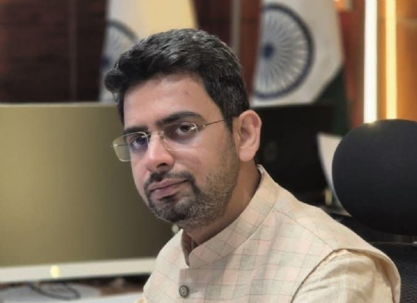 ਜ਼ਿਲ੍ਹਾ ਚੋਣ ਅਫ਼ਸਰ-ਕਮ-ਡਿਪਟੀ ਕਮਿਸ਼ਨਰ  ਸਾਗਰ ਸੇਤੀਆ.