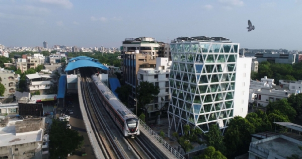 ਗੁਜਰਾਤ ਵਿੱਚ ਵਿਕਾਸ ਦੀ ਤਸਵੀਰ