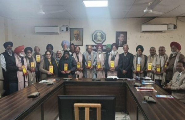 ਪੰਜਾਬ ਪੈਨਸ਼ਨਰਜ਼ ਵੈਲਫੇਅਰ ਐਸੋਸੀਏਸ਼ਨ ਜਿਲ੍ਹਾ ਸ਼ਹੀਦ ਭਗਤ ਸਿੰਘ ਨਗਰ ਦੀ ਮਹੀਨਾਵਾਰ ਮੀਟਿੰਗ ਦਾ ਦ੍ਰਿਸ਼. ਪੰਜਾਬ ਪੈਨਸ਼ਨਰਜ਼ ਵੈਲਫੇਅਰ ਐਸੋਸੀਏਸ਼ਨ ਜਿਲ੍ਹਾ ਸ਼ਹੀਦ ਭਗਤ ਸਿੰਘ ਨਗਰ ਦੀ ਮਹੀਨਾਵਾਰ ਮੀਟਿੰਗ ਦਾ ਦ੍ਰਿਸ਼.