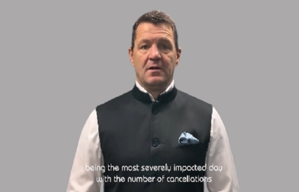 ਇੰਡੀਗੋ ਏਅਰਲਾਈਨਜ਼ ਦੇ ਸੀਈਓ ਇੰਡੀਗੋ ਏਅਰਲਾਈਨਜ਼ ਦੇ ਸੀਈਓ