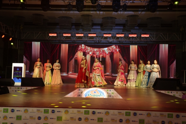 ਪਾਈਟੈਕਸ 2025 ’ਚ ਮਾਡਲਜ਼ ਪਾਈਟੈਕਸ 2025 ’ਚ ਮਾਡਲਜ਼