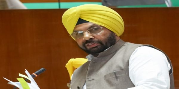 ਮਾਨਸਾ ਕੈਂਚੀਆਂ ਤੋਂ ਭੀਖੀ ਤੱਕ ਸੜਕ ਨੂੰ ਮਜਬੂਤ ਕੀਤਾ ਜਾਵੇਗਾ : ਹਰਭਜਨ ਸਿੰਘ ਈ. ਟੀ. ਓ.