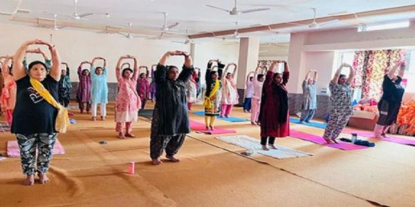 ਲੋਕਾਂ ਲਈ ਵਰਦਾਨ ਸਾਬਤ ਹੋਈ ਸੀ. ਐਮ. ਦੀ ਯੋਗਸ਼ਾਲਾ : ਰਮਨ ਬਹਿਲ
