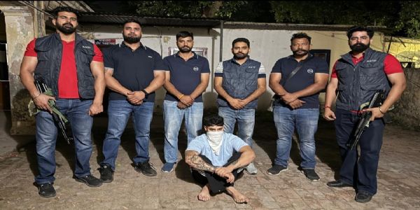 ਵਿਦੇਸ਼ੀ ਗੈਂਗਸਟਰ ਸੋਨੂੰ ਖੱਤਰੀ ਦਾ ਮੁੱਖ ਸਾਥੀ ਖਰੜ ਤੋਂ ਗ੍ਰਿਫ਼ਤਾਰ, ਤਿੰਨ ਪਿਸਤੌਲ ਬਰਾਮਦ