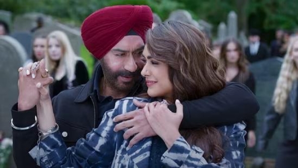 ਅਜੇ ਦੇਵਗਨ ਅਤੇ ਮ੍ਰਿਣਾਲ ਠਾਕੁਰ। ਫਾਈਲ ਫੋਟੋ