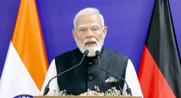 ਪ੍ਰਧਾਨ ਮੰਤਰੀ ਨਰਿੰਦਰ ਮੋਦੀ ਸੋਮਵਾਰ ਨੂੰ ਗਾਂਧੀਨਗਰ ਵਿੱਚ ਪ੍ਰੈਸ ਕਾਨਫਰੰਸ ਨੂੰ ਸੰਬੋਧਨ ਕਰਦੇ ਹੋਏ।