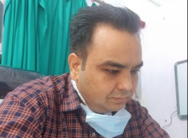 ਐਸ.ਐਮ.ਓ. ਮਨਜਿੰਦਰਜੀਤ ਸਿੰਘ।