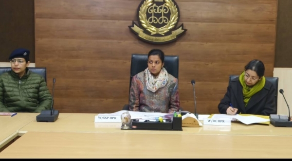 ਗਣਤੰਤਰ ਦਿਵਸ ਜ਼ਿਲ੍ਹਾ ਪੱਧਰੀ ਸਮਾਗਮ ਦੀਆਂ ਤਿਆਰੀਆਂ ਨੂੰ ਲੈ ਕੇ ਡੀ. ਸੀ. ਅਧਿਕਾਰੀਆ ਨਾਲ ਮੀਟਿੰਗ ਦੌਰਾਨ।