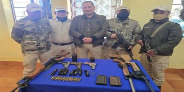 ਮਨੀਪੁਰ ਵਿੱਚ ਹਥਿਆਰ ਅਤੇ ਗੋਲਾ ਬਾਰੂਦ ਬਰਾਮਦ, ਦੋ ਅੱਤਵਾਦੀ ਗ੍ਰਿਫ਼ਤਾਰ