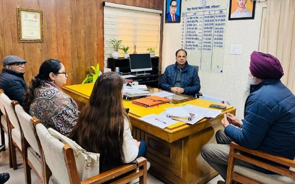 ਏ. ਡੀ. ਸੀ. ਲੁਧਿਆਣਾ ’ਚ ‘ਸਾਡੇ ਬੁਜ਼ਰਗ ਸਾਡਾ ਮਾਣ’ ਮੁਹਿੰਮ 2026 ਸ਼ੁਰੂ ਕਰਨ ਸਬੰਧੀ ਅਧਿਕਾਰੀਆਂ ਨਾਲ ਮੀਟਿੰਗ ਦੌਰਾਨ