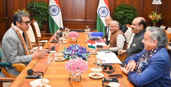 ਲੋਕ ਸਭਾ ਸਪੀਕਰ ਓਮ ਬਿਰਲਾ ਰਾਸ਼ਟਰਮੰਡਲ ਦੇਸ਼ਾਂ ਦੇ ਸਪੀਕਰਾਂ ਅਤੇ ਪ੍ਰੀਜ਼ਾਈਡਿੰਗ ਅਫਸਰਾਂ ਨਾਲ ਮੁਲਾਕਾਤ ਕਰਦੇ ਹੋਏ