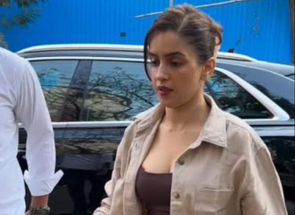 ਸਾਨਿਆ ਮਲਹੋਤਰਾ (ਫੋਟੋ ਸਰੋਤ: ਐਕਸ)