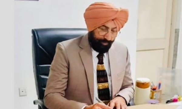 ਵਰਿਆਮ ਸਿੰਘ ਡੇਅਰੀ ਵਿਕਾਸ ਵਿਭਾਗ ਪੰਜਾਬ ਦੇ ਡਾਇਰੈਕਟਰ ਵਜੋਂ ਆਹੁਦਾ ਸੰਭਾਲਣ ਮੌਕੇ।