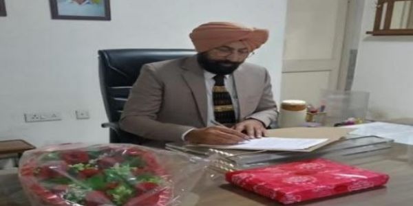 ਵਰਿਆਮ ਸਿੰਘ ਵੱਲੋਂ ਡਾਇਰੈਕਟਰ ਡੇਅਰੀ ਵਿਕਾਸ ਵਿਭਾਗ ਪੰਜਾਬ ਦਾ ਵਾਧੂ ਚਾਰਜ ਸੰਭਾਲਿਆ