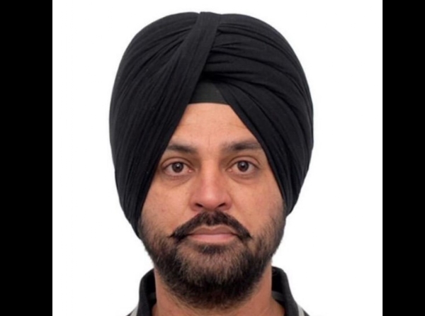 ਡਾ. ਦਲਬੀਰ ਸਿੰਘ ਡਿਪਟੀ ਡਾਇਰੈਕਟਰ ਬਾਗਬਾਨੀ