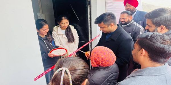 ਗੁਰੂ ਨਾਨਕ ਸਟੇਡੀਅਮ 