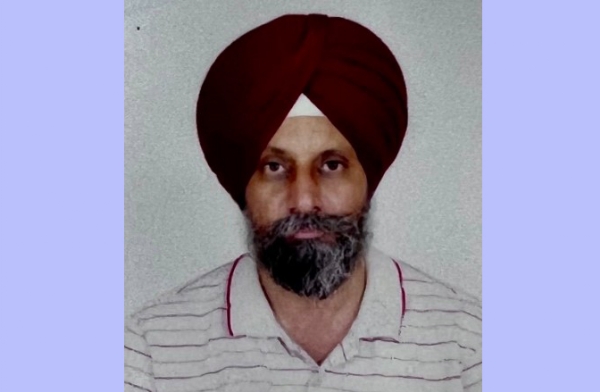 ਡਿਪਟੀ ਡਾਇਕੈਰਟਰ, ਪਸ਼ੂ ਪਾਲਣ ਵਿਭਾਗ, ਬਰਨਾਲਾ ਡਾ. ਕਰਮਜੀਤ ਸਿੰਘ।