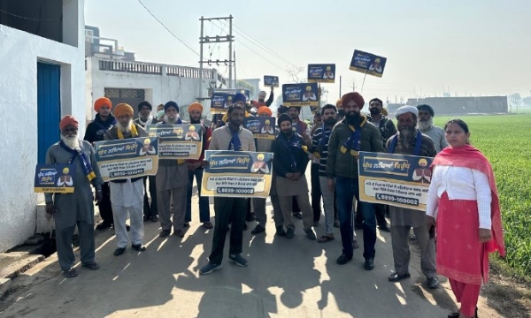 ਵਿਧਾਨ ਸਭਾ ਹਲਕਾ ਖੇਮਕਰਨ ਦੇ ਵੱਖ-ਵੱਖ ਪਿੰਡਾਂ ਵਿੱਚ ਕੱਢੀ ਨਸ਼ਾ ਮੁਕਤੀ ਯਾਤਰਾ ਦਾ ਦ੍ਰਿਸ਼।