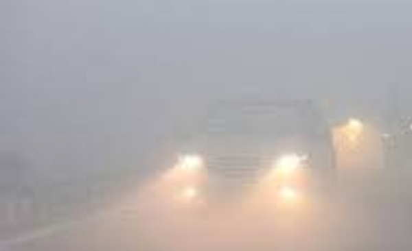 ਸੰਘਣੀ ਧੁੰਦ ਦਾ ਦ੍ਰਿਸ਼.