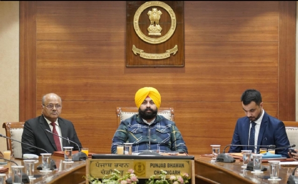 ਮੰਤਰੀ ਹਰਜੋਤ ਸਿੰਘ ਬੈਂਸ ਜਾਣਕਾਰੀ ਦਿੰਦੇ ਹੋਏ.