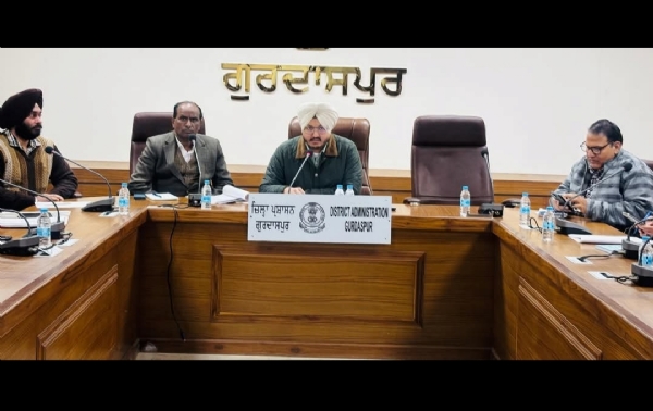 ਵਧੀਕ ਡਿਪਟੀ ਕਮਿਸ਼ਨਰ (ਜ) ਸਮੂਹ ਵਿਭਾਗਾਂ ਦੇ ਅਧਿਕਾਰੀਆਂ ਨਾਲ ਮੀਟਿੰਗ ਦੌਰਾਨ. ਵਧੀਕ ਡਿਪਟੀ ਕਮਿਸ਼ਨਰ (ਜ) ਸਮੂਹ ਵਿਭਾਗਾਂ ਦੇ ਅਧਿਕਾਰੀਆਂ ਨਾਲ ਮੀਟਿੰਗ ਦੌਰਾਨ.