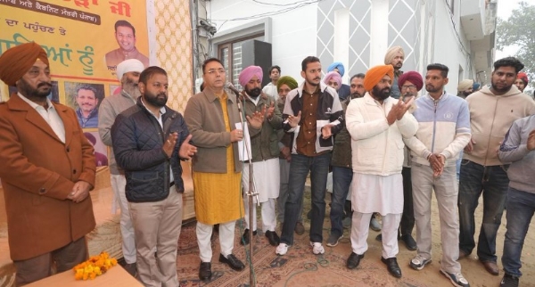 ਮੰਤਰੀ ਅਤੇ ਹਲਕਾ ਵਿਧਾਇਕ ਅਮਨ ਅਰੋੜਾ ਸੁਨਾਮ ਦੇ ਵੱਖ-ਵੱਖ ਵਾਰਡਾਂ ਵਿੱਚ 3 ਕਰੋੜ 68 ਲੱਖ 47 ਹਜ਼ਾਰ ਰੁਪਏ ਦੀ ਲਾਗਤ ਨਾਲ ਵਿਕਾਸ ਕਾਰਜਾਂ ਦੀ ਸ਼ੁਰੂਆਤ ਉਪਰੰਤ ਸੰਬੋਧਨ ਕਰਦੇ ਹੋਏ