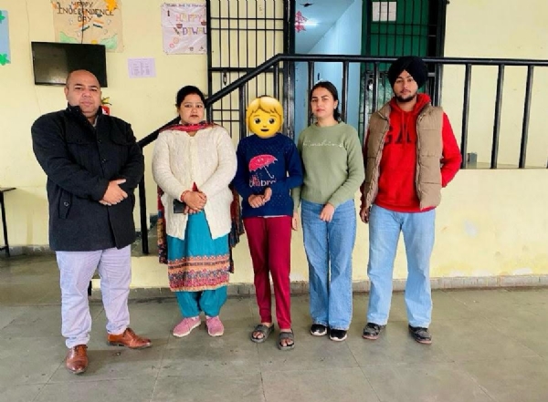 ਬਾਲ ਭਿੱਖਿਆ ਰੋਕੂ ਟਾਸਕ ਫੋਰਸ ਵਲੋਂ ਛਾਪੇਮਾਰੀ, ਭੀਖ ਮੰਗਦੀ ਬੱਚੀ ਨੂੰ ਕੀਤਾ ਰੈਸਕਿਊ