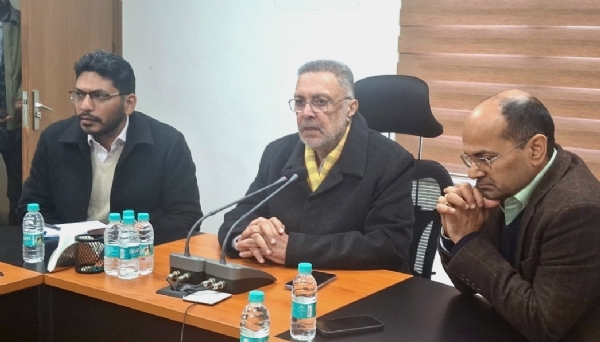 ਸਿਹਤ ਮੰਤਰੀ ਡਾ. ਬਲਬੀਰ ਸਿੰਘ ਜਾਣਕਾਰੀ ਦਿੰਦੇ ਹੋਏ.