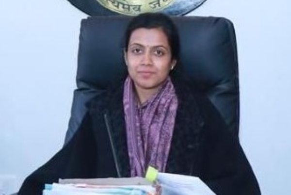 ਡਿਪਟੀ ਕਮਿਸ਼ਨਰ ਆਸ਼ਿਕਾ ਜੈਨ।