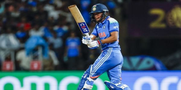 ਆਈਸੀਸੀ ਮਹਿਲਾ ਟੀ-20 ਰੈਂਕਿੰਗ ’ਚ ਹਰਮਨਪ੍ਰੀਤ ਕੌਰ ਨੂੰ ਫਾਇਦਾ, ਦੀਪਤੀ ਸ਼ਰਮਾ ਨੇ ਗੁਆਇਆ ਸਿਖਰਲਾ ਸਥਾਨ