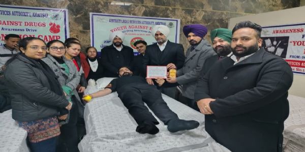 ਜ਼ਿਲ੍ਹਾ ਕਾਨੂੰਨੀ ਸੇਵਾਵਾਂ ਅਥਾਰਟੀ ਅੰਮ੍ਰਿਤਸਰ ਵੱਲੋਂ ਜ਼ਿਲ੍ਹਾ ਅਦਾਲਤ ਕੰਪਲੈਕਸ 