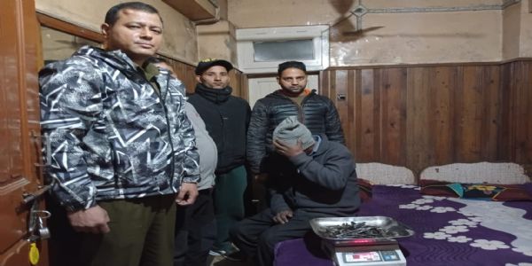 ਨਾਰਕੋਟਿਕਸ ਨੇ ਜ਼ਬਤ ਕੀਤੀ 439 ਗ੍ਰਾਮ ਚਰਸ