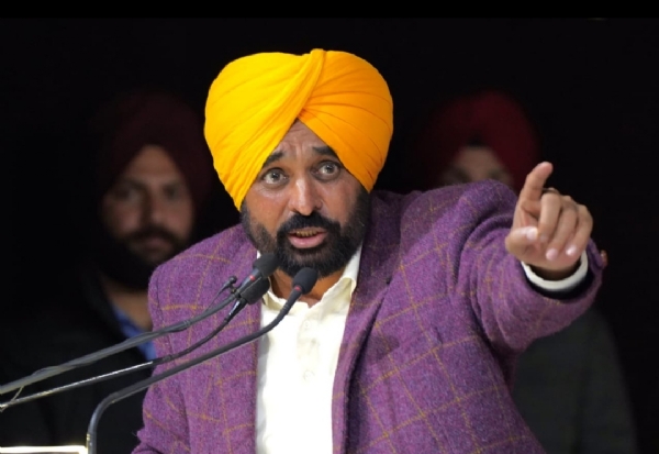 ਮੁੱਖ ਮੰਤਰੀ ਭਗਵੰਤ ਮਾਨ ਸੰਬੋਧਨ ਕਰਦੇ ਹੋਏ. ਮੁੱਖ ਮੰਤਰੀ ਭਗਵੰਤ ਮਾਨ ਸੰਬੋਧਨ ਕਰਦੇ ਹੋਏ.