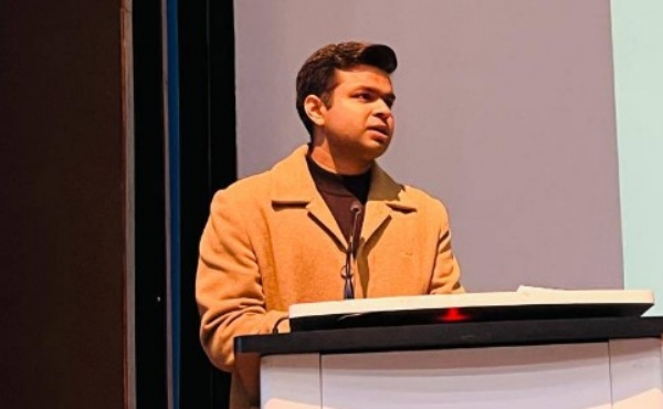 ਡਿਪਟੀ ਕਮਿਸ਼ਨਰ ਹਿਮਾਂਸ਼ੂ ਜੈਨ ਸੰਬੋਧਨ ਕਰਦੇ ਹੋਏ। ਡਿਪਟੀ ਕਮਿਸ਼ਨਰ ਹਿਮਾਂਸ਼ੂ ਜੈਨ ਸੰਬੋਧਨ ਕਰਦੇ ਹੋਏ।