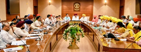 Punjab Government’s Group of Ministers and representatives of Bharatiya Kisan Union (Ekta Ugrahan) Punjab Government’s Group of Ministers and representatives of Bharatiya Kisan Union (Ekta Ugrahan)