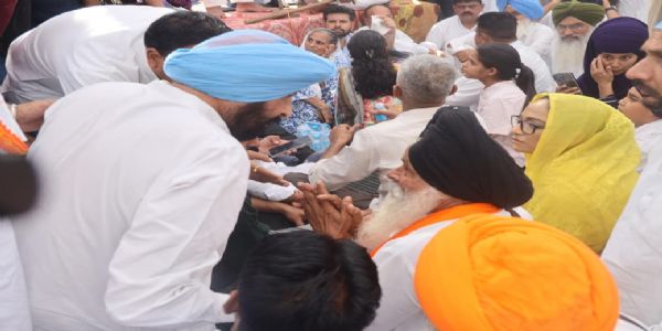 ਝੋਟਾ ਕਤਲ ਕਾਂਡ: ਇਨਸਾਫ਼ ਲਈ ਕਾਲੀਆਂ ਪੱਗਾਂ ਤੇ ਚੁੰਨੀਆਂ ਪਾ ਕੇ ਰੋਸ ਪ੍ਰਗਟਾਉਣ ਪੰਜਾਬ ਵਾਸੀ: ਕੇਵਲ ਸਿੰਘ ਢਿੱਲੋਂ