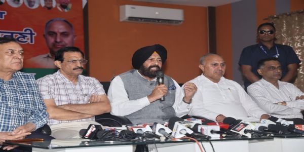 1 ਨਵੰਬਰ ਨੂੰ ਰੈਲੀ ਨਾਲ ਸਿੱਖਾਂ ਦੇ ਜ਼ਖ਼ਮਾਂ ’ਤੇ ਲੂਣ ਛਿੜਕ ਰਹੀ ਕਾਂਗਰਸ : ਕੇਵਲ ਸਿੰਘ ਢਿੱਲੋਂ