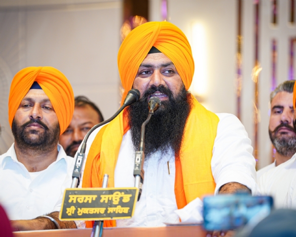 ਸੰਬੋਧਨ ਕਰਦੇ ਹੋਏ ਯੂਥ ਅਕਾਲੀ ਦਲ ਦੇ ਕੌਮੀ ਪ੍ਰਧਾਨ ਸਰਬਜੀਤ ਸਿੰਘ ਝਿੰਜਰ। ਸੰਬੋਧਨ ਕਰਦੇ ਹੋਏ ਯੂਥ ਅਕਾਲੀ ਦਲ ਦੇ ਕੌਮੀ ਪ੍ਰਧਾਨ ਸਰਬਜੀਤ ਸਿੰਘ ਝਿੰਜਰ।