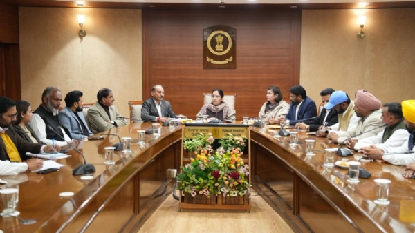 ਮੀਟਿੰਗ ਦੀ ਪ੍ਰਧਾਨਗੀ ਕਰਦੇ ਹੋਏ ਮੰਤਰੀ ਬਲਜੀਤ ਕੌਰ