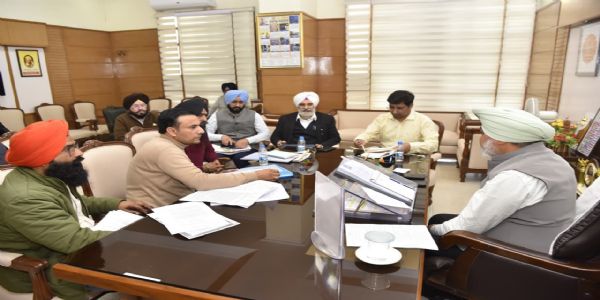 ਪੰਜਾਬ ਸਰਕਾਰ ਵੱਲੋਂ 180 ਈ.ਟੀ.ਟੀ. ਅਧਿਆਪਕ ਐਸੋਸੀਏਸ਼ਨ ਦੇ ਮਸਲਿਆਂ ਦੇ ਹੱਲ ਦੀ ਪ੍ਰਕਿਰਿਆ ਤੇਜ਼