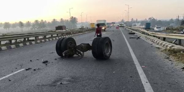 (ਅਪਡੇਟ) ਬੈਂਗਲੁਰੂ ਦੇ ਹੋਸਕੋਟੇ ਵਿੱਚ ਸੜਕ ਹਾਦਸੇ ਵਿੱਚ ਸੱਤ ਲੋਕਾਂ ਦੀ ਮੌਤ