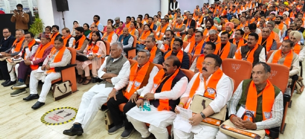 ਪੰਡਿਤ ਦੀਨਦਿਆਲ ਉਪਾਧਿਆਯ ਪ੍ਰਸ਼ਿਕਸ਼ਣ ਮਹਾਅਭਿਆਨ 2026 ਦੌਰਾਨ ਭਾਜਪਾ ਅਹੁਦੇਦਾਰ ਅਤੇ ਵਰਕਰ ਪੰਡਿਤ ਦੀਨਦਿਆਲ ਉਪਾਧਿਆਯ ਪ੍ਰਸ਼ਿਕਸ਼ਣ ਮਹਾਅਭਿਆਨ 2026 ਦੌਰਾਨ ਭਾਜਪਾ ਅਹੁਦੇਦਾਰ ਅਤੇ ਵਰਕਰ