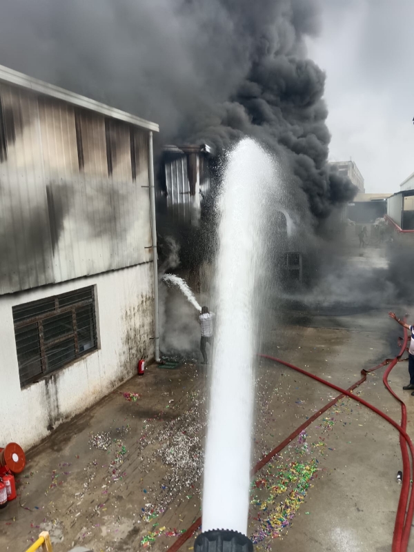 ਅਲਵਰ ਦੀ ਕੰਪਨੀ ਵਿੱਚ ਅੱਗ ਲੱਗ ਗਈ