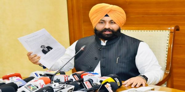 ਪੰਜਾਬ ਵਿੱਚ ਸਰਕਾਰੀ ਸਕੂਲਾਂ ਦੇ 305 ਵਿਦਿਆਰਥੀ ਨੇ ਪਾਸ ਕੀਤਾ ਜੇ.ਈ.ਈ. ਮੇਨਜ਼ : ਹਰਜੋਤ ਬੈਂਸ